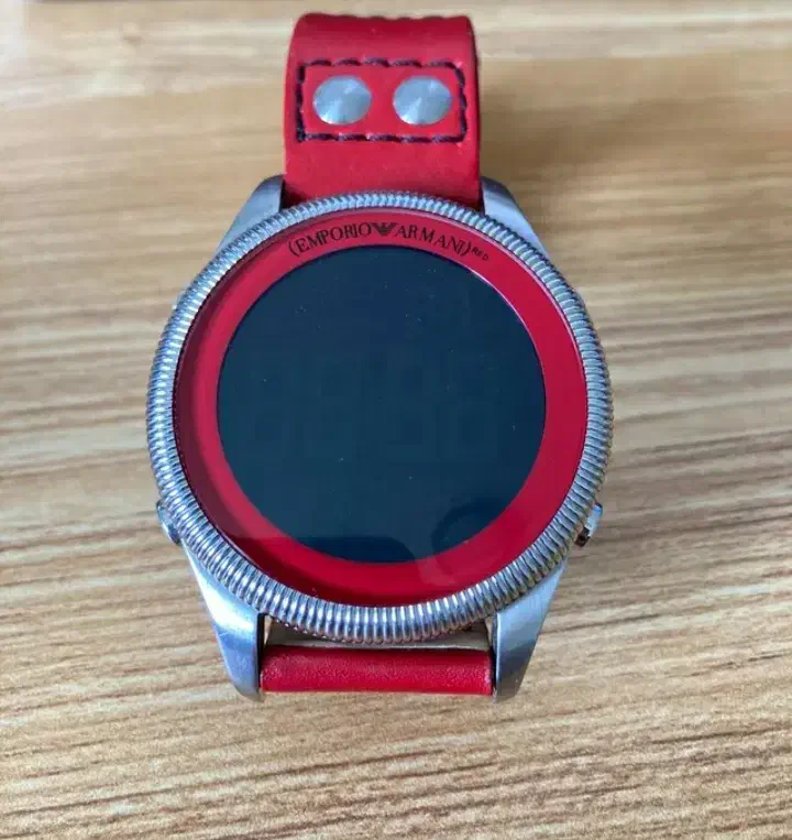 ساعت مچی آمپریو آرمانی|ساعت|قدس, شهر‌قدس|دیوار