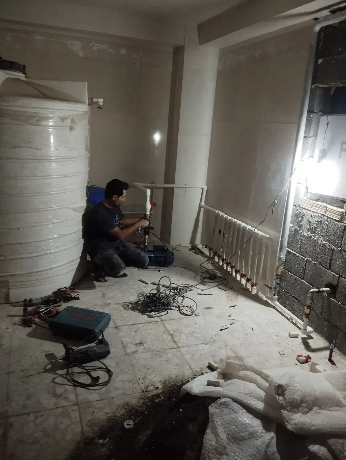 انواع لوله کشی آب و فاضلاب ،نصب وتعمیرات|خدمات پیشه و مهارت|کرمانشاه, |دیوار