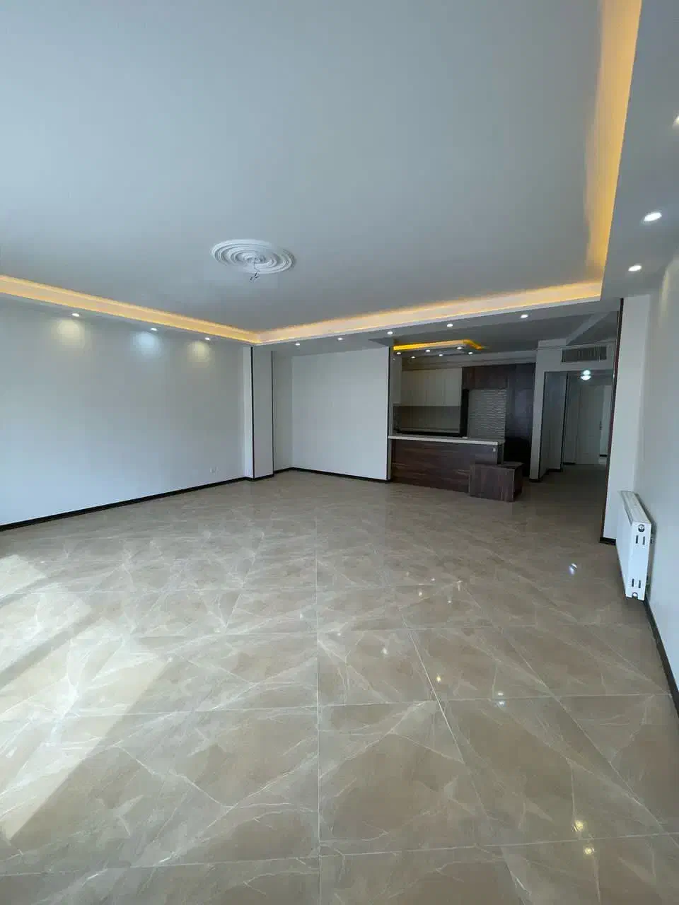 97متری فول امکانات حکیمیه