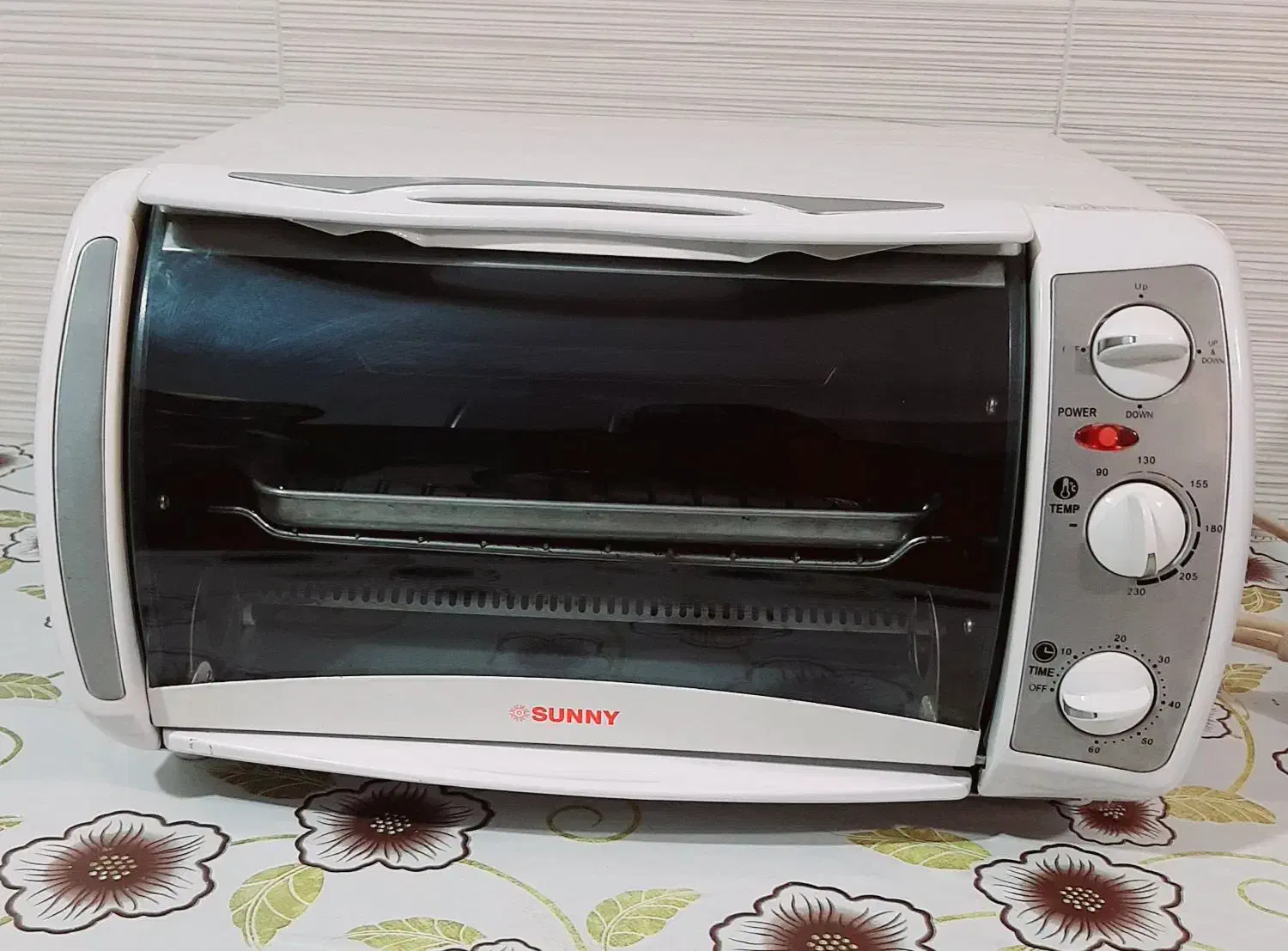 توستر سانی در حد آکبند|اجاق گاز و لوازم برقی پختوپز|آزادشهر, |دیوار