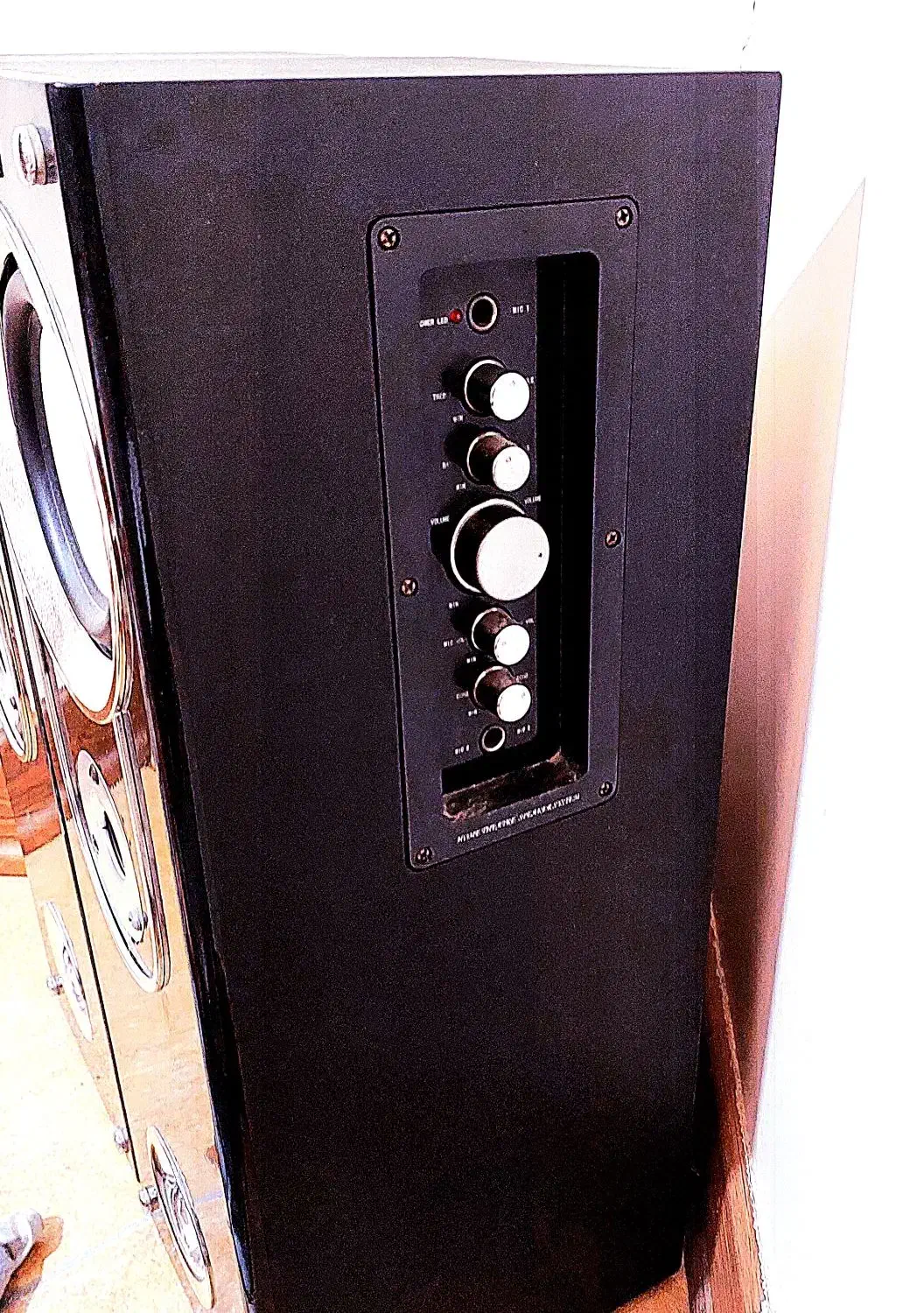 جفت باند سیستم صوتی خانگی با صدای خیلی با کیفیت|سیستم صوتی خانگی|تهران, خواجه نظام الملک|دیوار