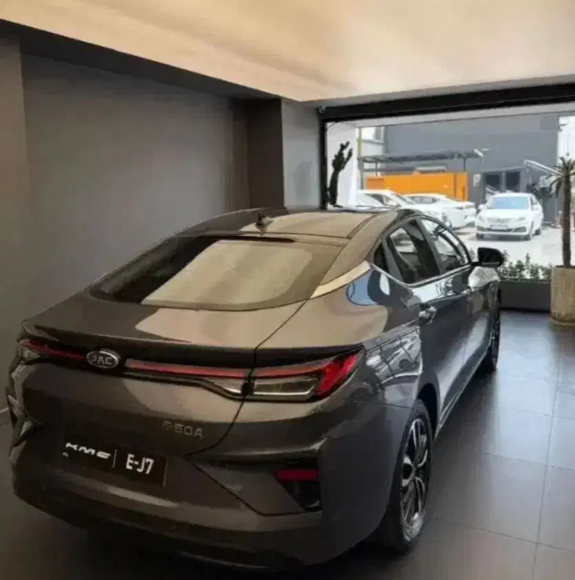 جک EJ7+ / وارداتی|خودرو سواری و وانت|تهران, دکتر هوشیار|دیوار