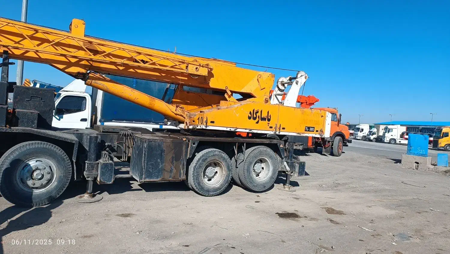 جرثقیل تادانو|خودرو سنگین|مشهد, طرق|دیوار