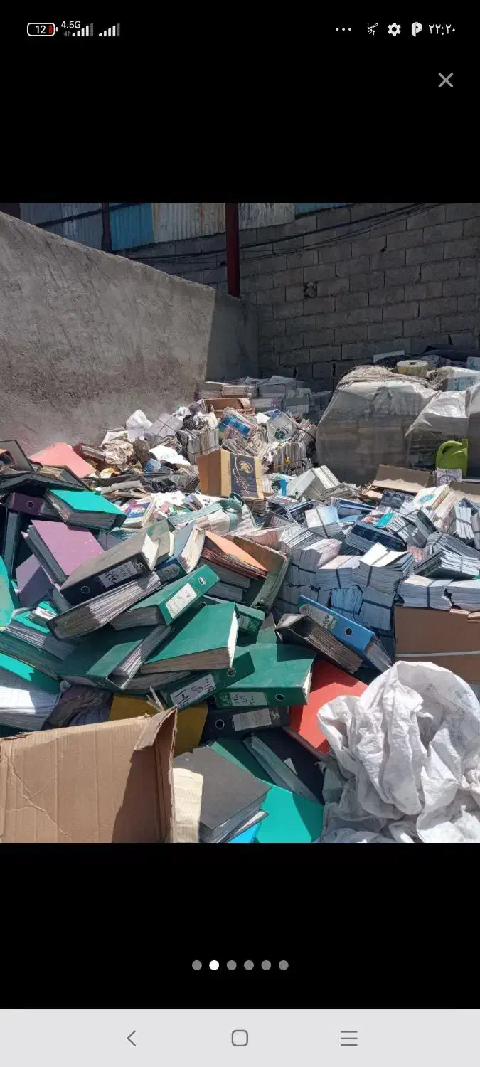 خرید ضایعات درب منزل اهن روی شوفاژ کتاب کارتون|عمده‌فروشی|رشت, بوسار|دیوار