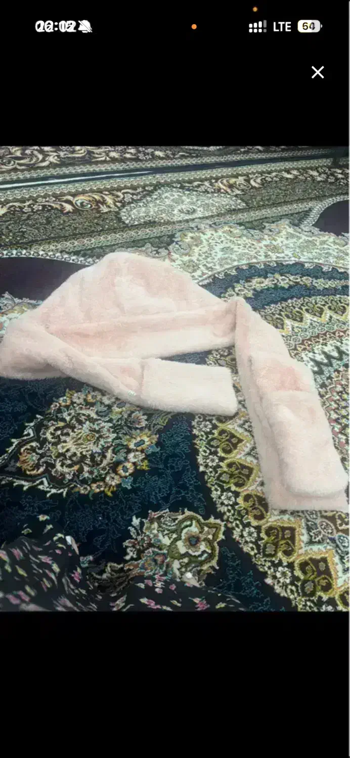 کلاه|لباس|تهران, مظاهری|دیوار