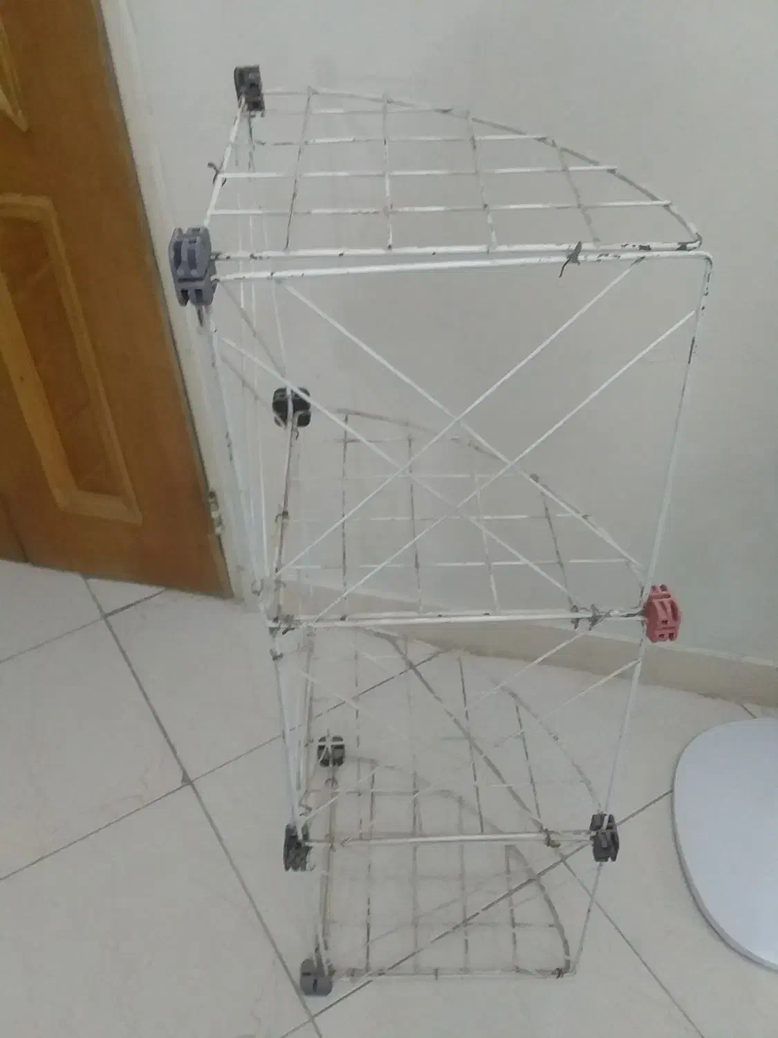 دو عدد قفسه فلزی معاوضه دارم|کتابخانه، شلف، قفسههای دیواری|هشتگرد, فاز ۲ مهستان|دیوار