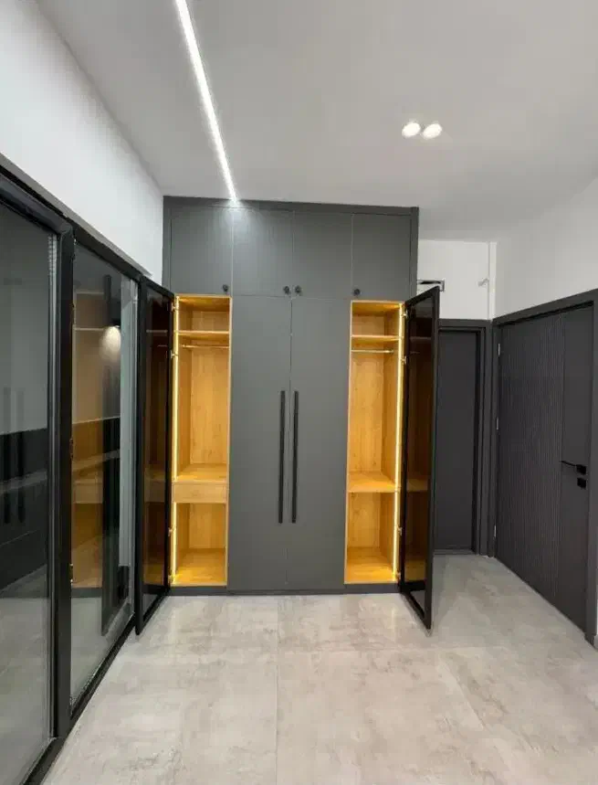 300متر/4خواب/نوسازکلیدنخورد/مشاعات هتلی/تکواحدی