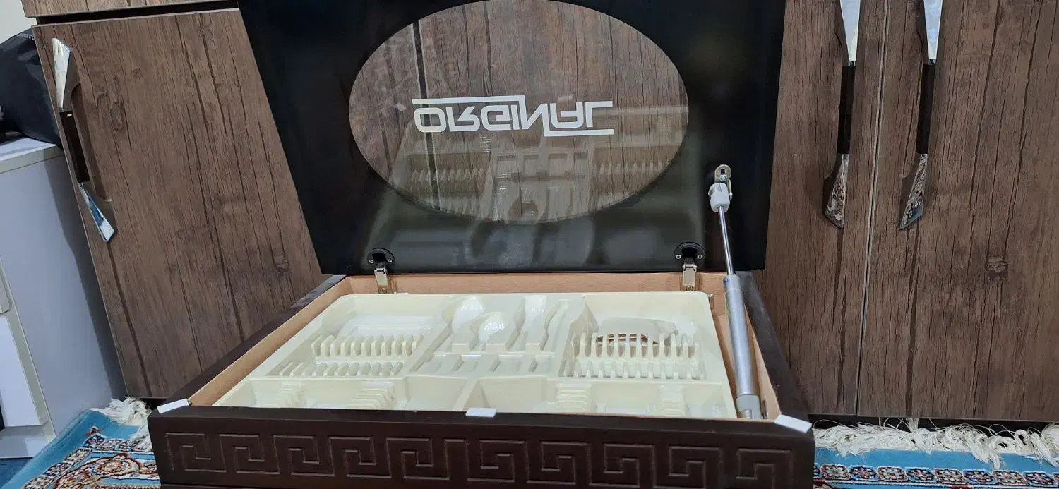 کنسول قاشق و چنگال|بوفه، ویترین، کنسول|دزفول, |دیوار