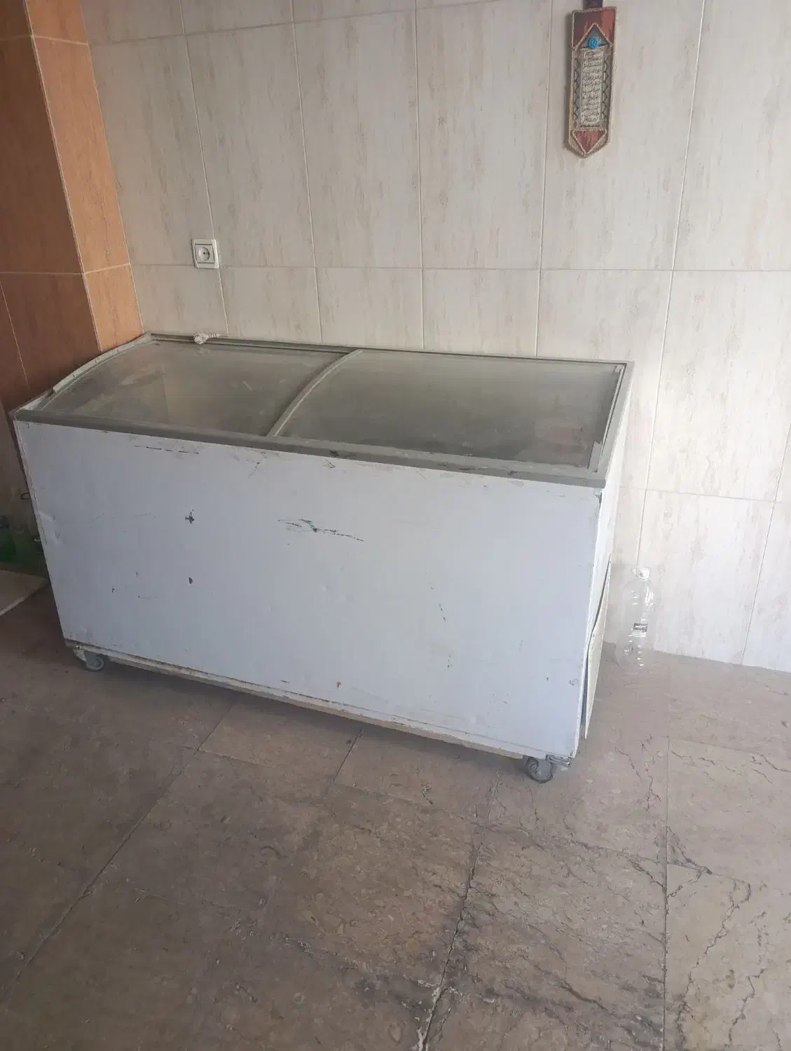 فیریزر بستنی ، صندوقی تمیز و نو|یخچال و فریزر|شاهین‌شهر, حافظ جنوبی|دیوار