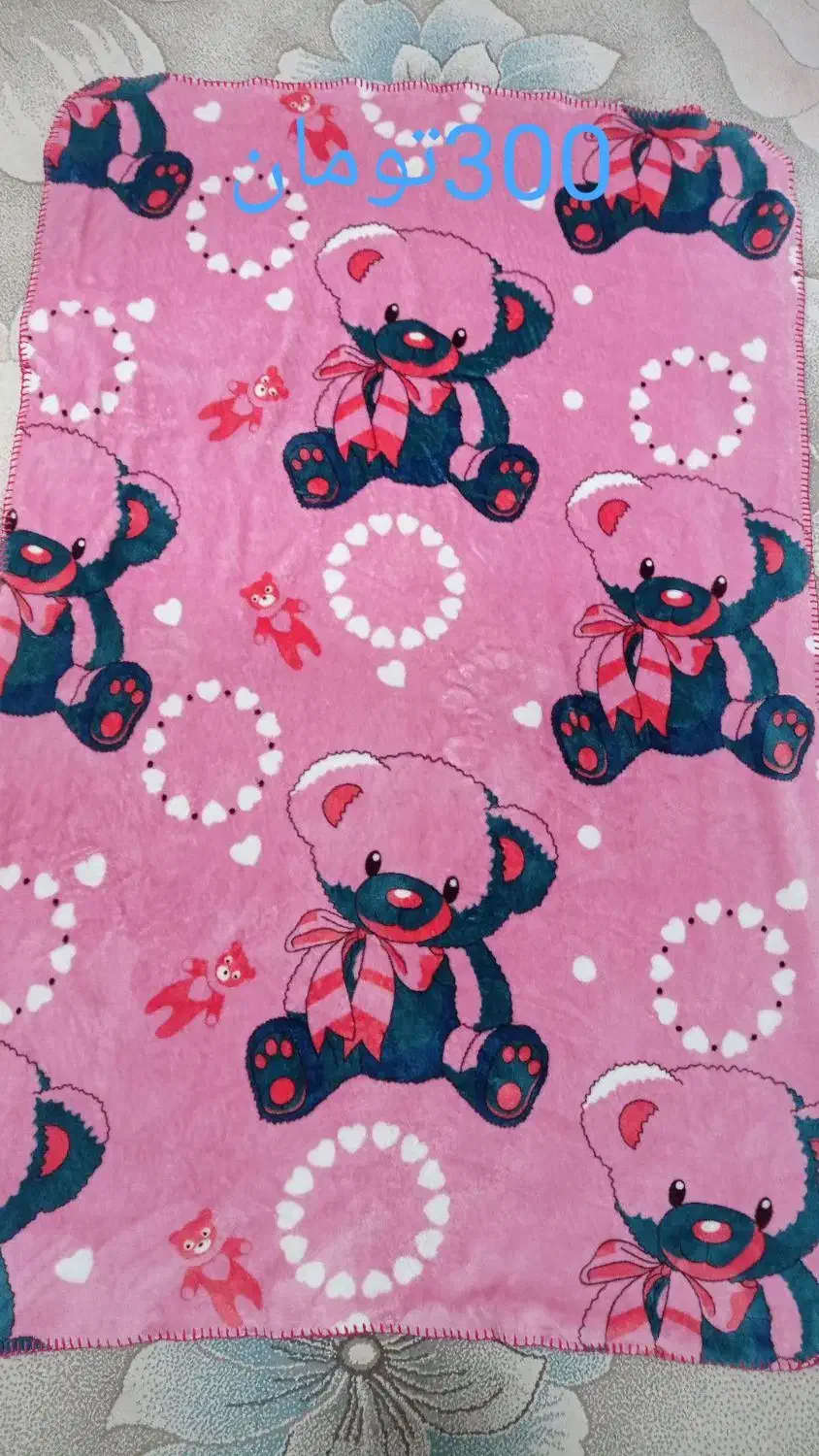 تعدادی پتو کودک|رختخواب، بالش، پتو|قزوین, |دیوار