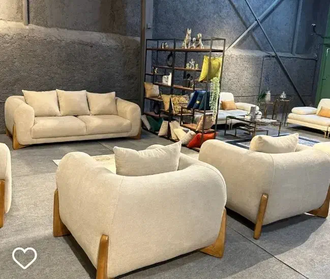 انواع مبل راحتی با بروز ترین مدل های مینیمال چستر|مبلمان خانگی و میز عسلی|مشکین‌دشت, |دیوار