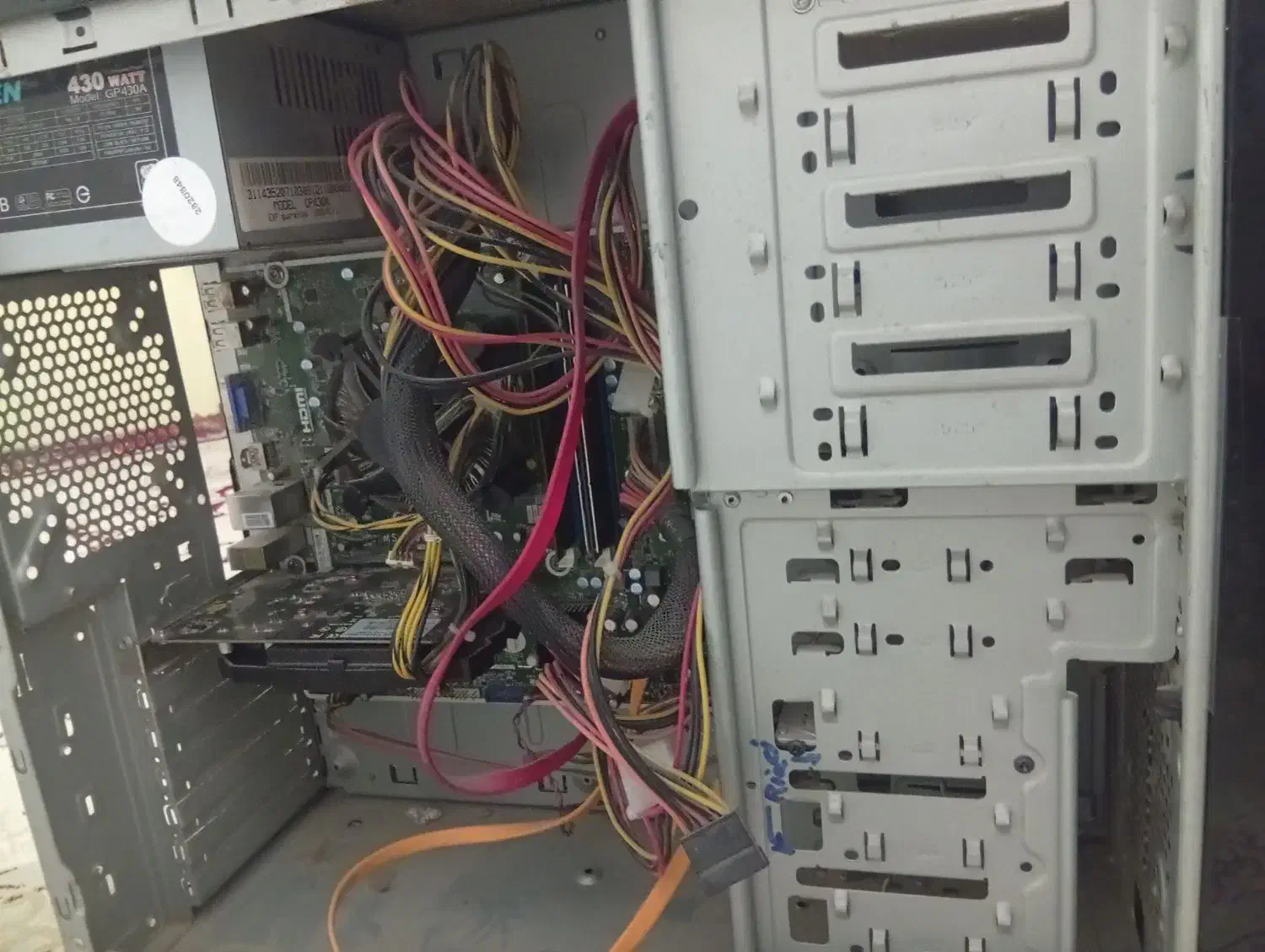 کیس میان رده|رایانه رومیزی|زاهدان, |دیوار