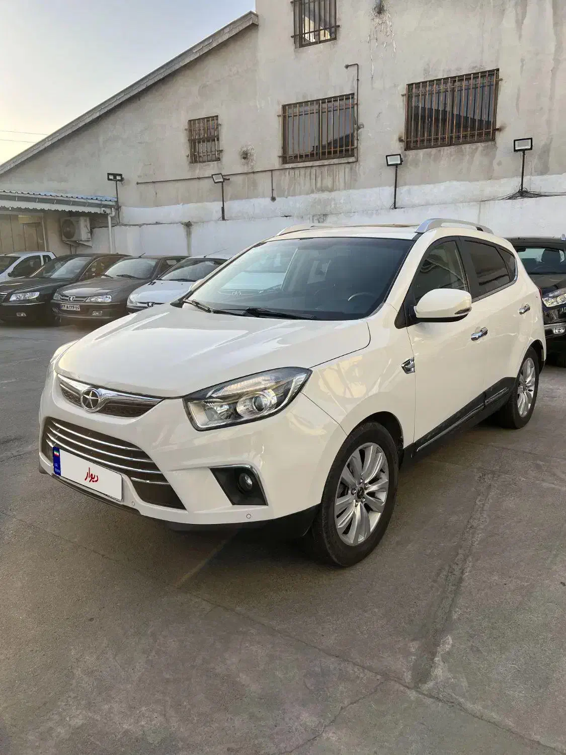 جکs5 درحدصفر|خودرو سواری و وانت|رشت, اسماعیل آباد|دیوار