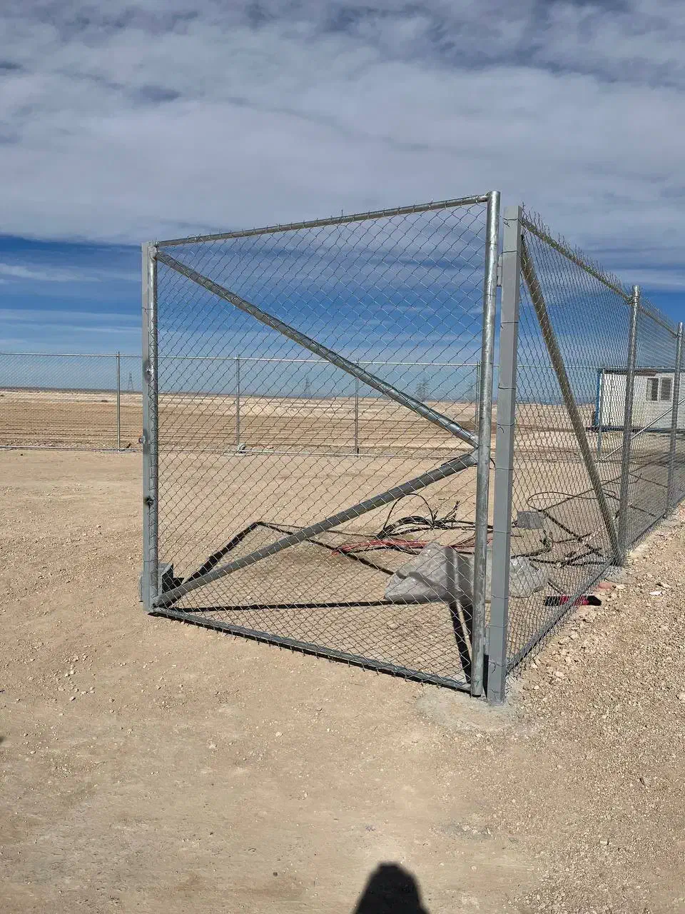 توری حصاری(فنس)|مصالح و تجهیزات ساختمان|کرمان, |دیوار