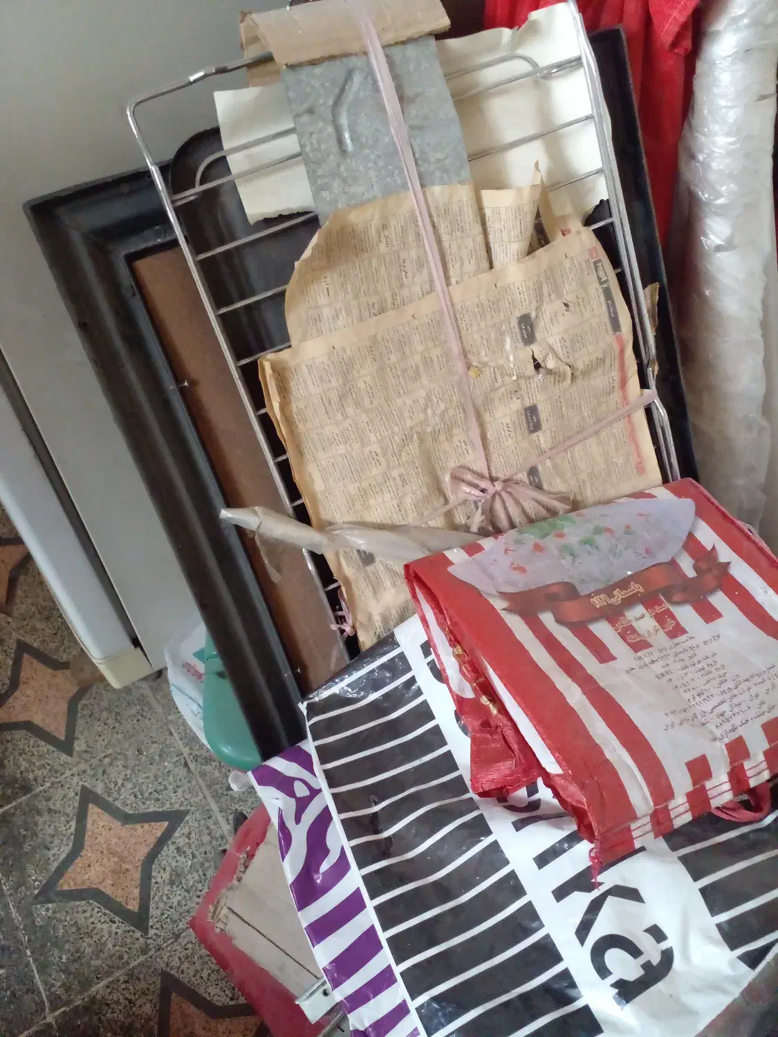 تعدادی شیشه رنگی ۶و۴میل میز که قسمتی ازسایزهای....|مصالح و تجهیزات ساختمان|فردیس, فردیس|دیوار