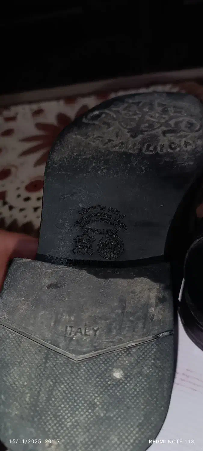 کفش چرم اصل خارجی|کیف، کفش، کمربند|کبودرآهنگ, |دیوار