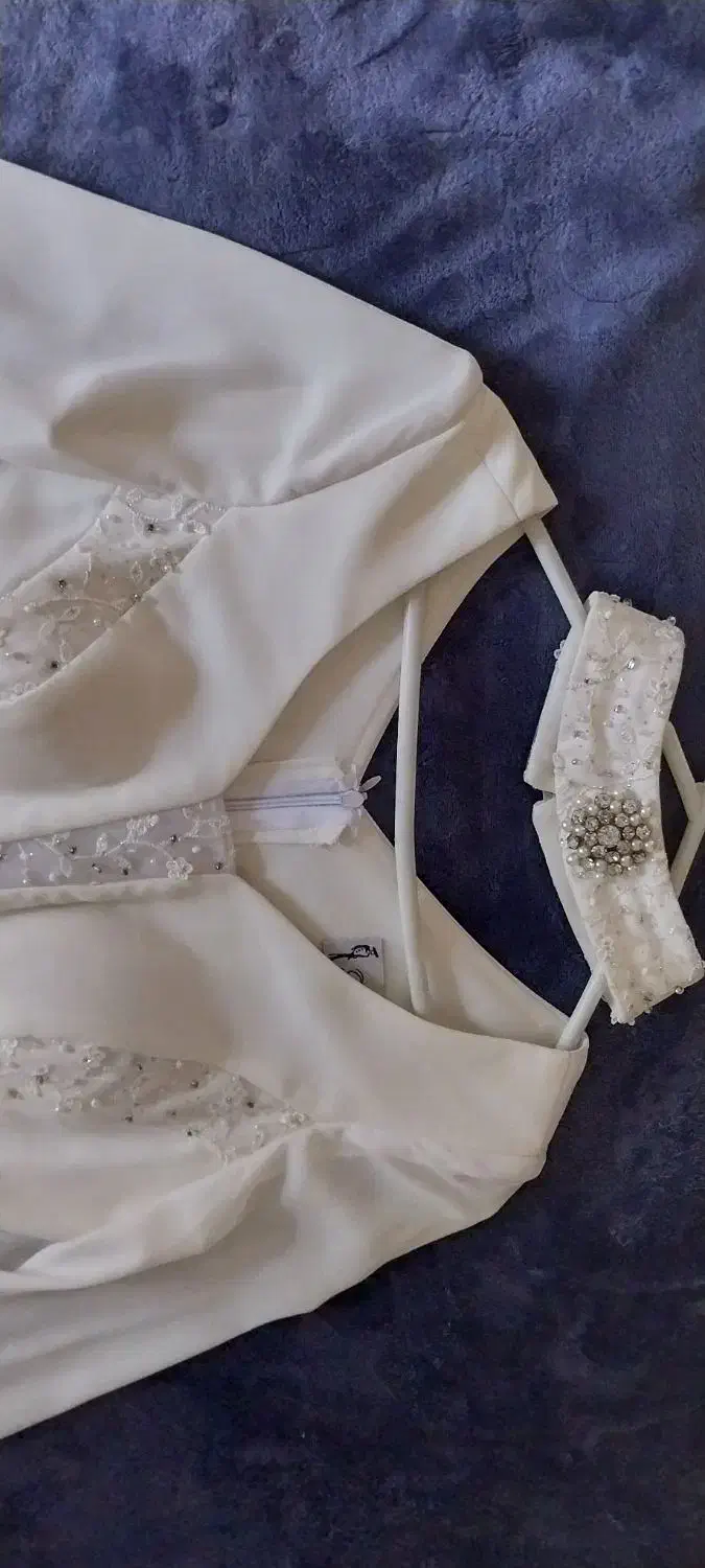 لباس عروس|لباس|رودهن, |دیوار