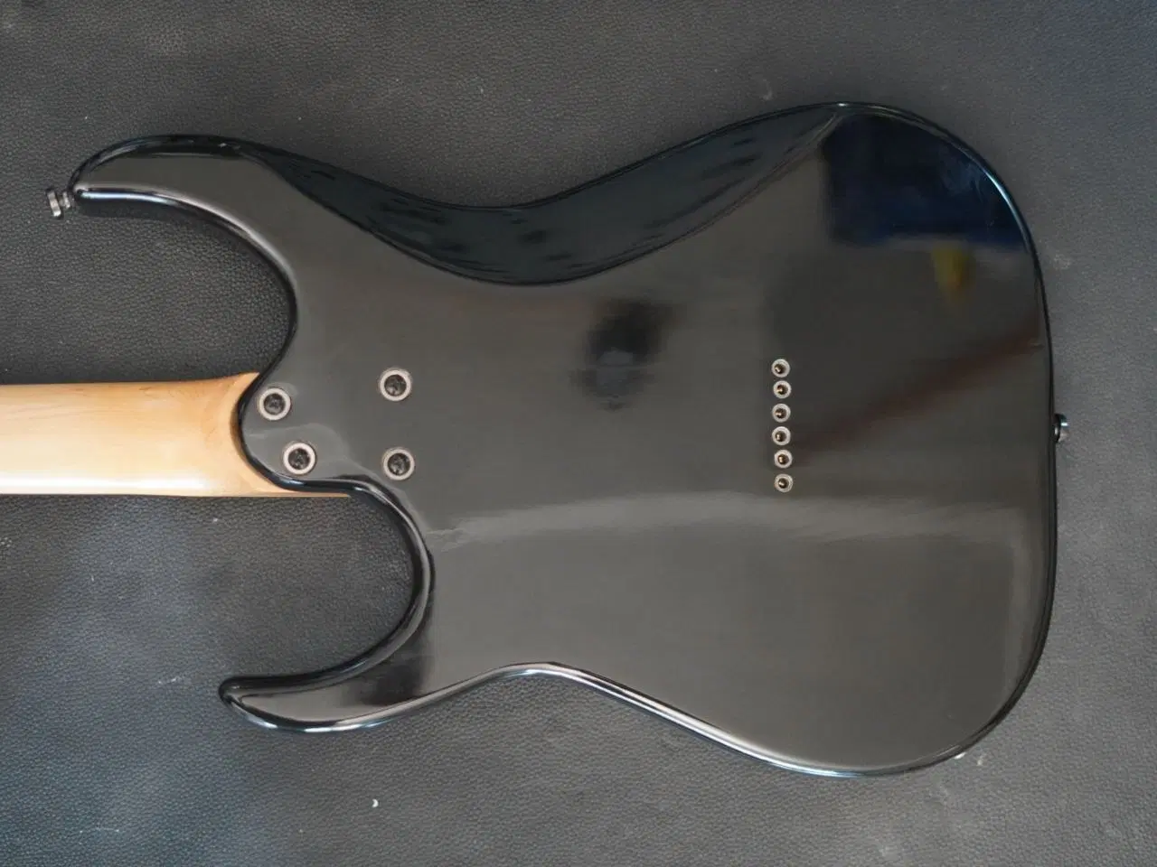 گیتار الکتریک Schecter SGR Banshee-6|گیتار، بیس، امپلیفایر|تهران, فاطمی|دیوار