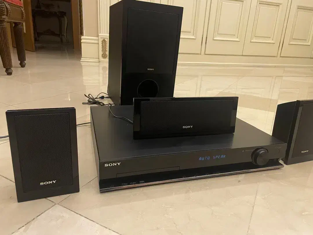 سیستم سینمای خانگی sony واستریوبا اسپیکرهای قوی|سیستم صوتی خانگی|تهران, فرمانیه|دیوار
