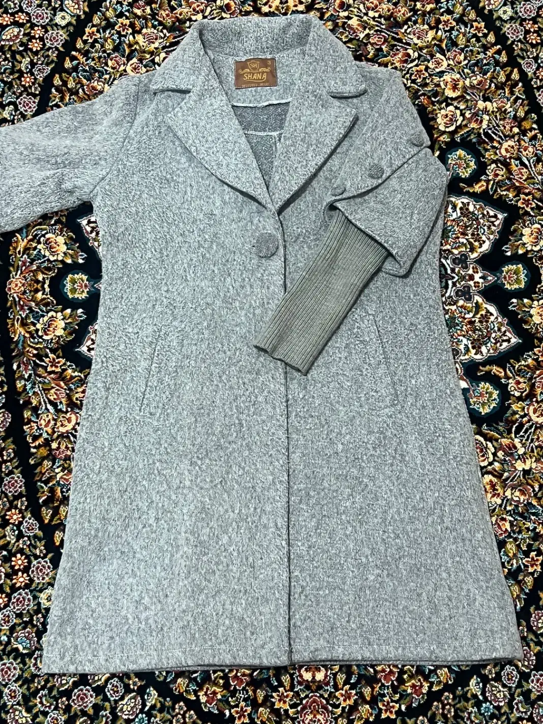 کت پشمی|لباس|مهاباد (آذربایجان غربی), |دیوار