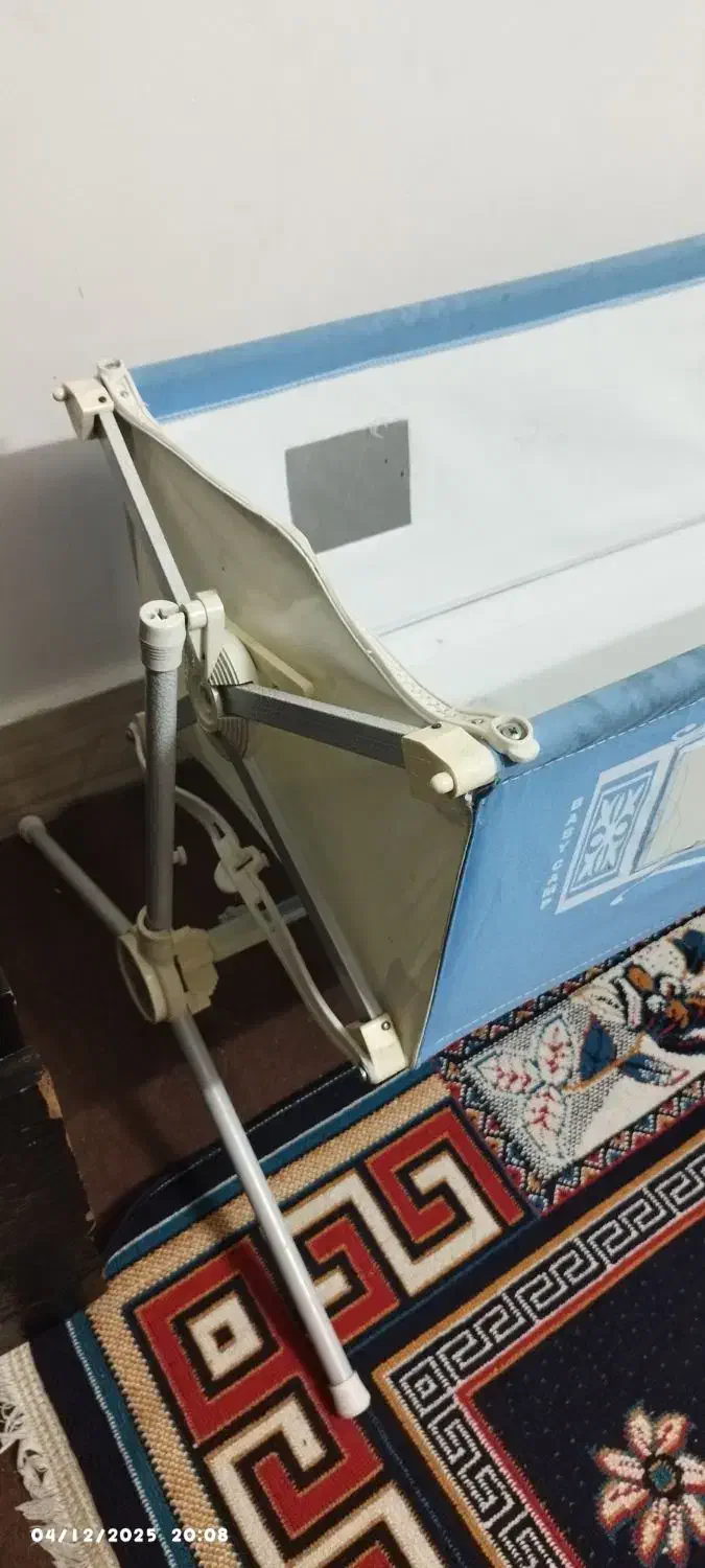 گهواره تاشو|اسباب و اثاث بچه|قم, حاج زینل|دیوار