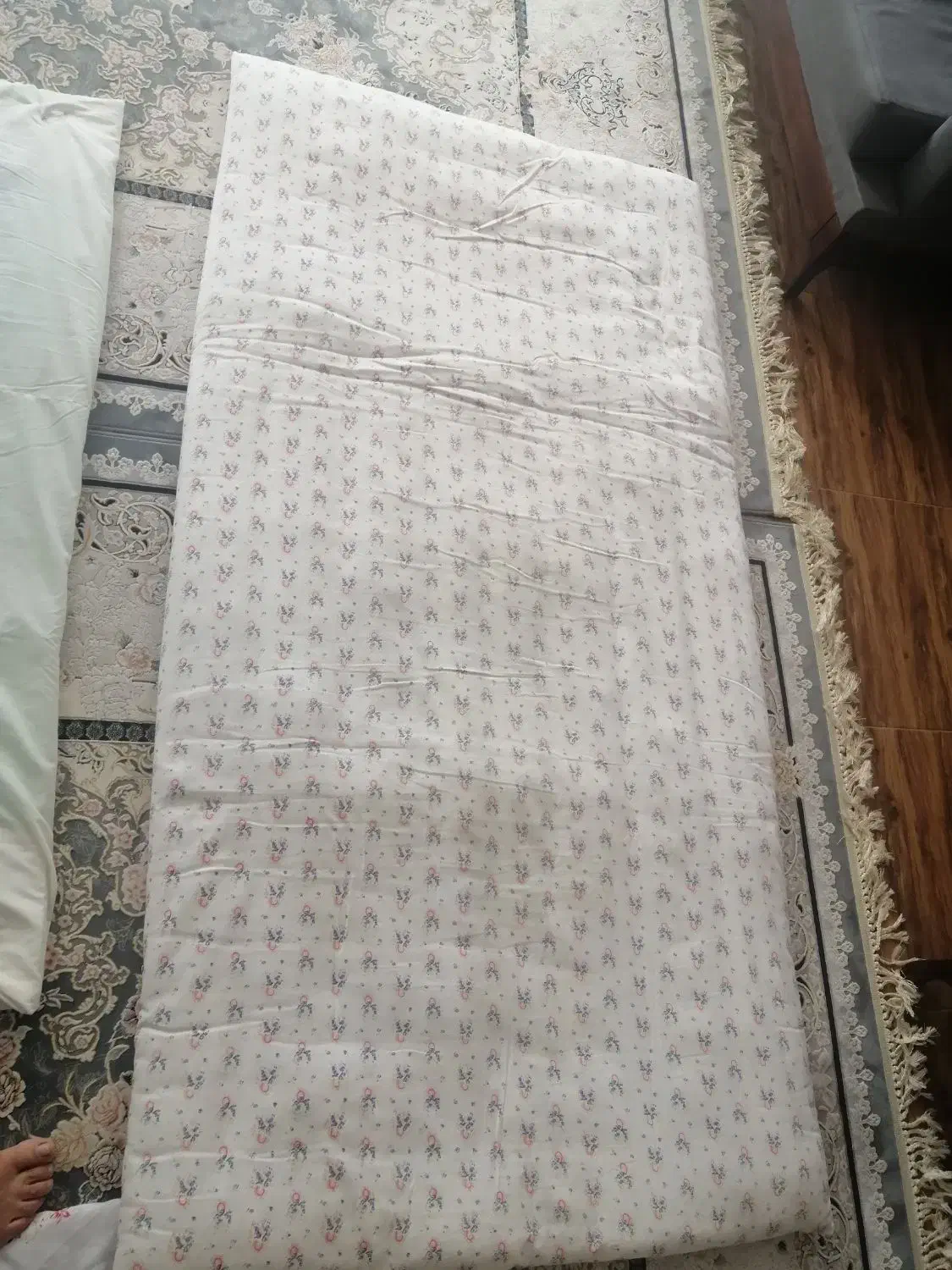 دو عدد تشک یک نفره|تشک تختخواب|صدرا-فارس, فاز ۱|دیوار