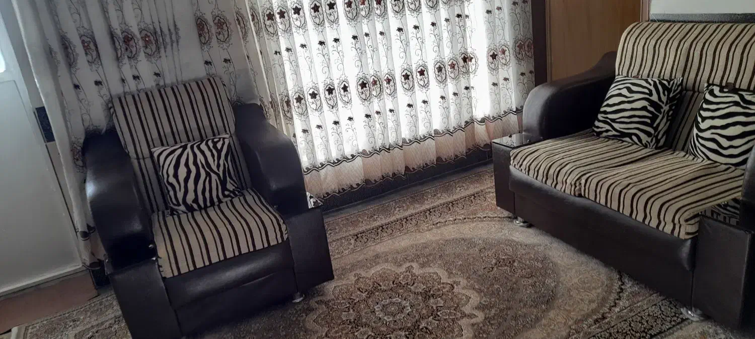 مبل ۷نفره|مبلمان خانگی و میز عسلی|سنندج, |دیوار