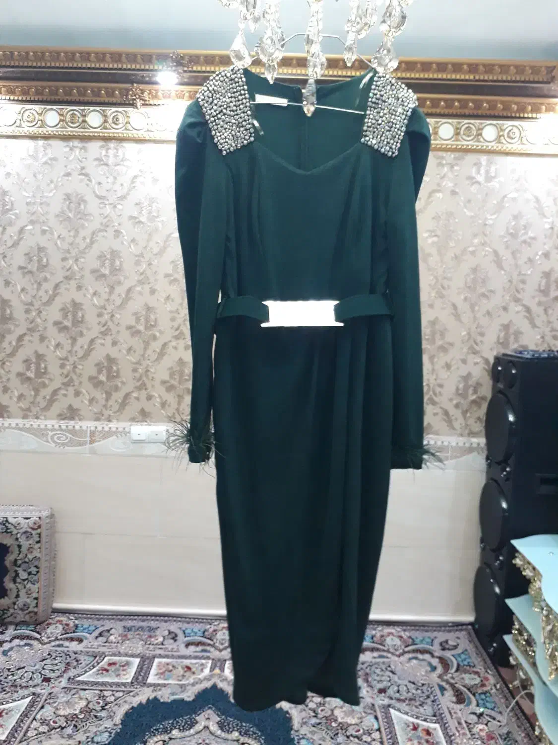 لباس مجلسی در حد نو|لباس|بهارستان, |دیوار