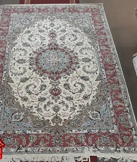 فرش دست بافت گلبهی|فرش|اصفهان, گلزار|دیوار