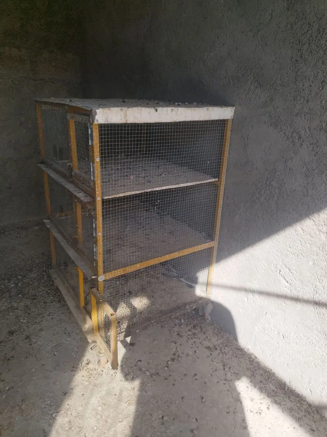 قفس سه طبقه|لوازم جانبی حیوانات|ابریشم, |دیوار