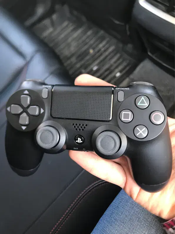 دسته اصلی PS4|کنسول، بازی ویدئویی و آنلاین|مشهد, آزادشهر|دیوار