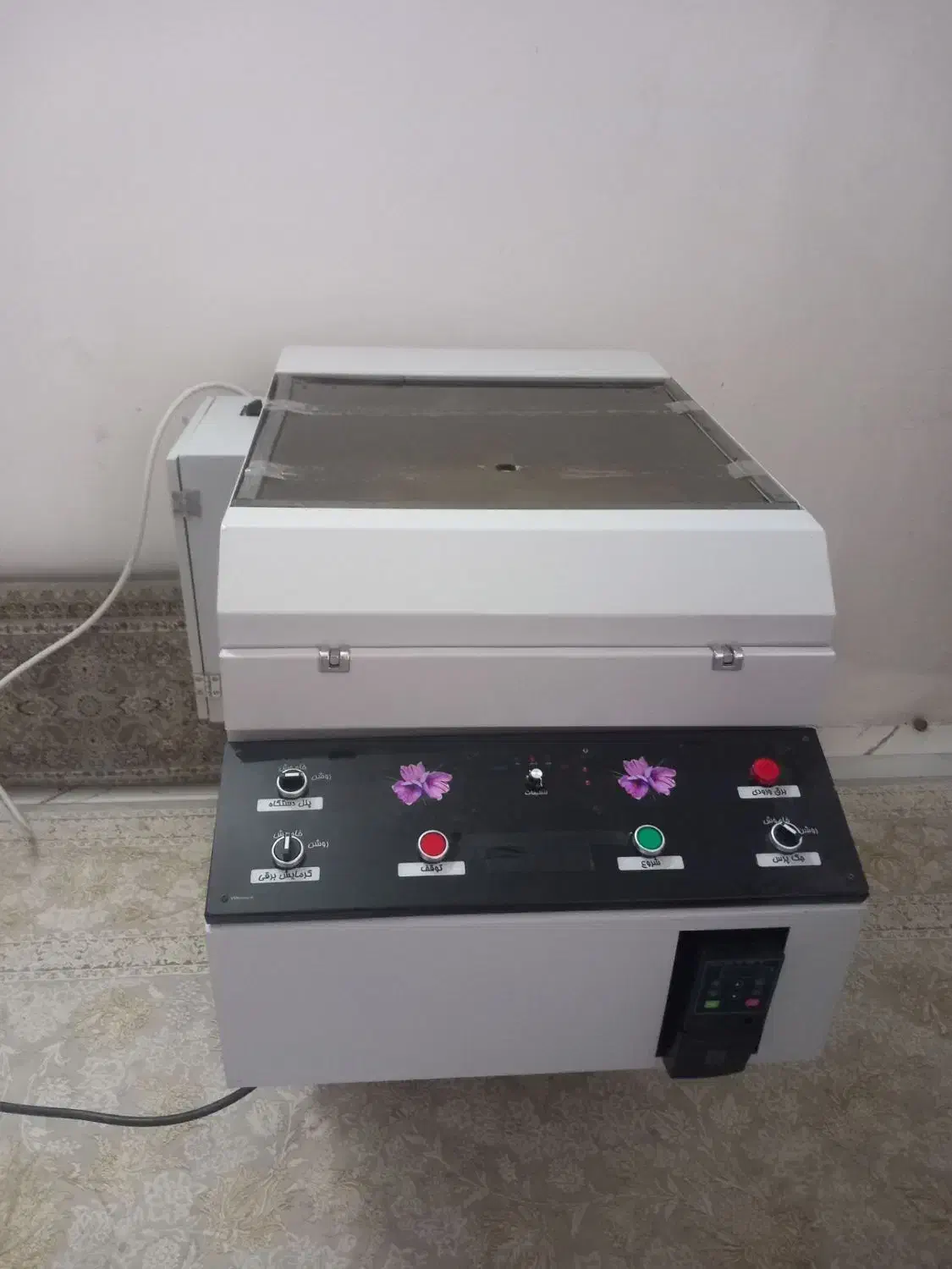 دستگاه خشک کن زعفران دارم ۶۰۰۰|ماشینآلات صنعتی|جلگه رخ, |دیوار