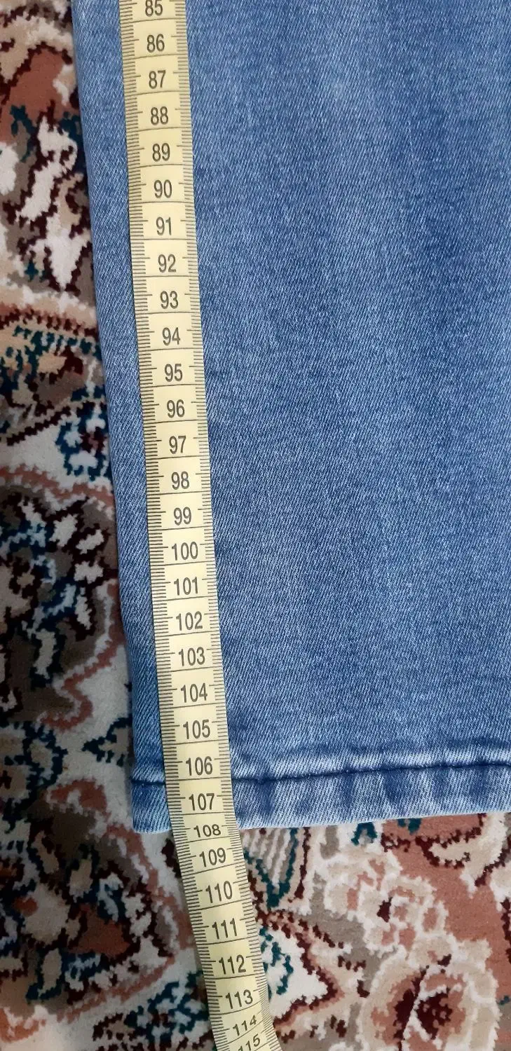 شلوار لی|لباس|اصفهان, آبشار|دیوار