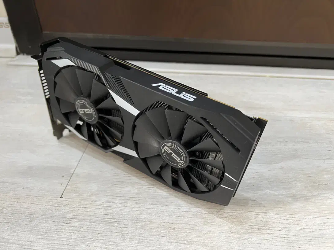 کارت گرافیک RX580 S asus 8G ایسوس|قطعات و لوازم جانبی رایانه|تهران, زاهد گیلانی|دیوار