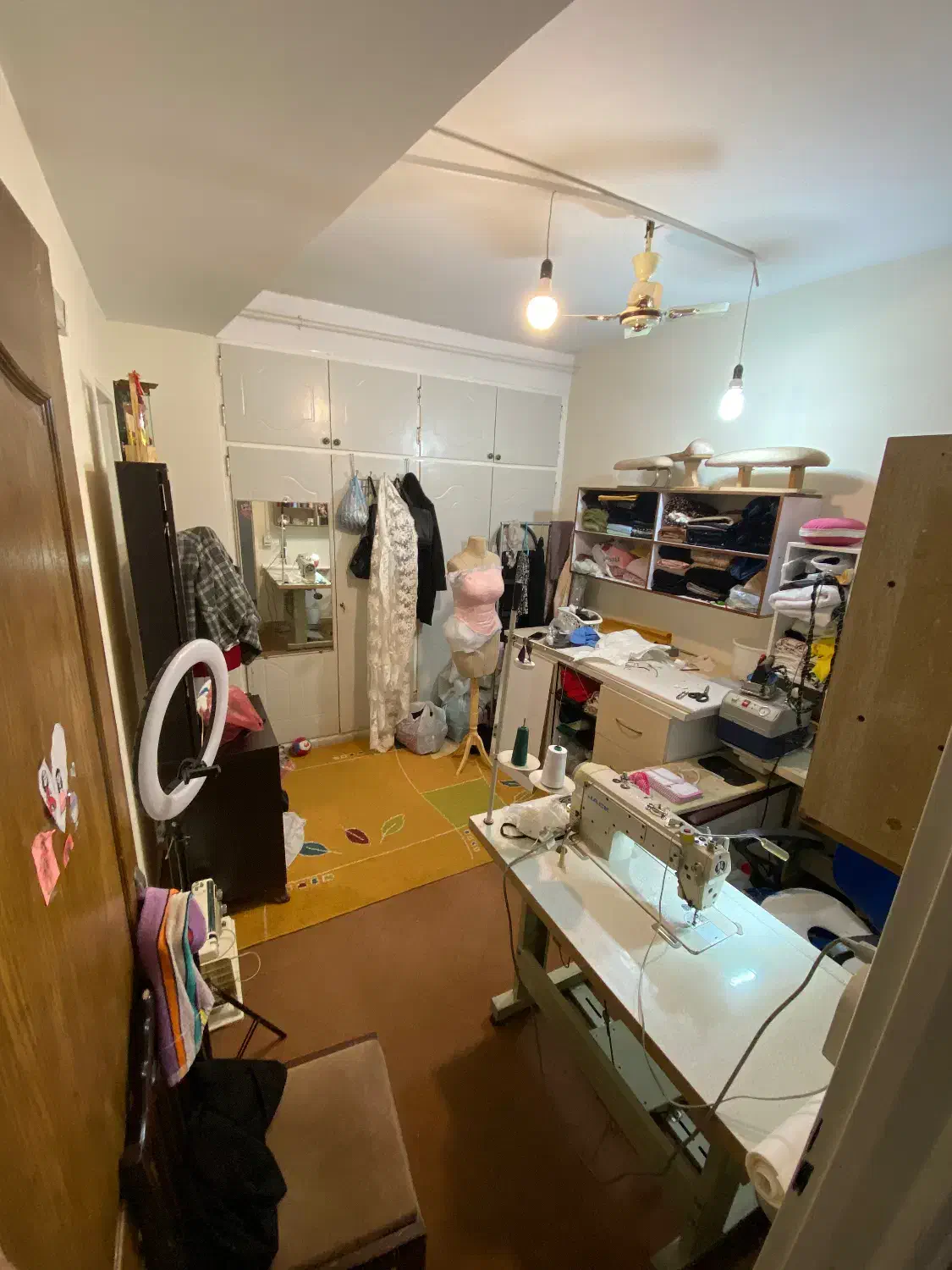 80 متری بر پاسگاه|فروش آپارتمان|آبیک, |دیوار