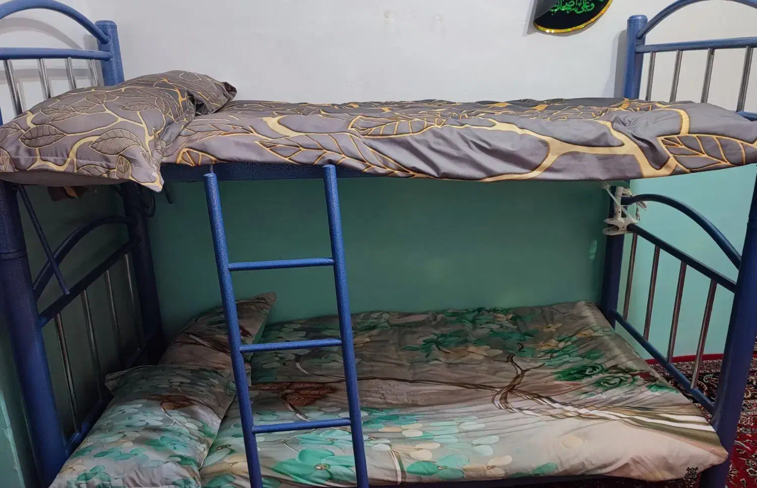 تخت دو طبقه فلزی|تخت و سرویس خواب|زاهدان, |دیوار