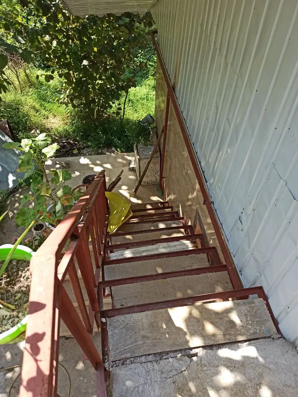 اجاره ویلا جنگلی|اجارهٔ کوتاهمدت ویلا و باغ|رشت, گلسار|دیوار