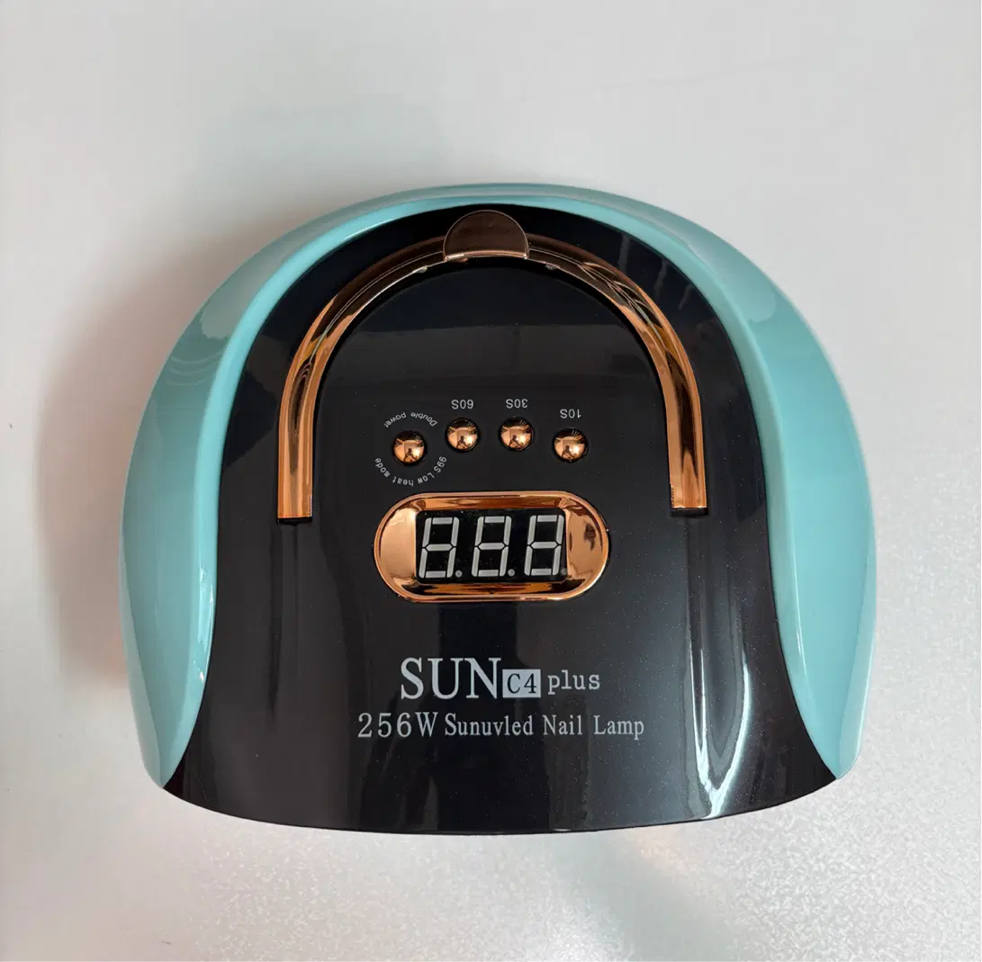 دستگاه یو وی ناخن Sun C4 plus|آرایشی، بهداشتی، درمانی|اصفهان, رکن الدوله غربی|دیوار