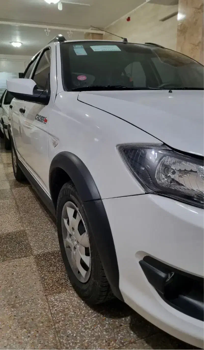 کوییک s بیرنگ کم کار|خودرو سواری و وانت|همدان, |دیوار