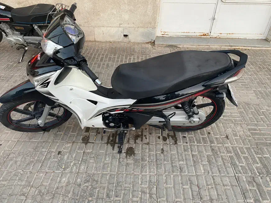 موتور بی کلاج سحر ۱۳۵cc|موتورسیکلت|سیرجان, |دیوار