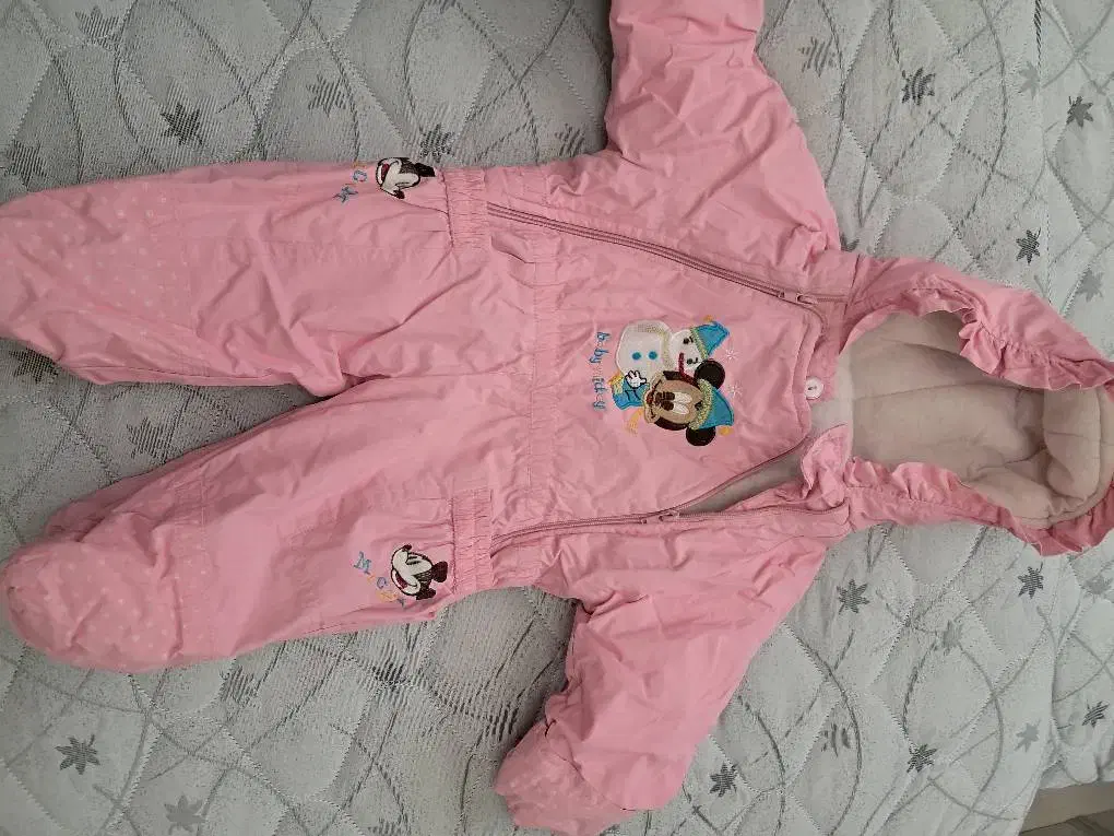 تعدادی لباس بجه گانه سالم و تمیز|کفش و لباس بچه|تهران, افسریه جنوبی|دیوار