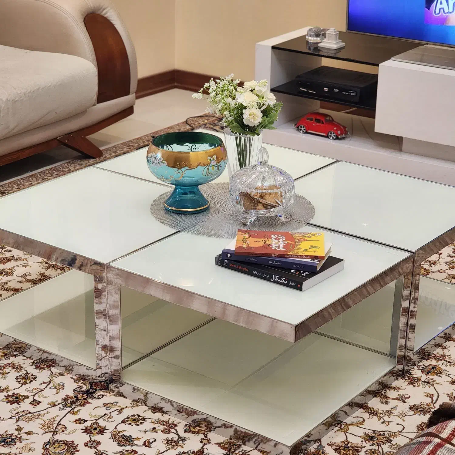 گل میز // میز وسط|مبلمان خانگی و میز عسلی|شیراز, تاچارا|دیوار