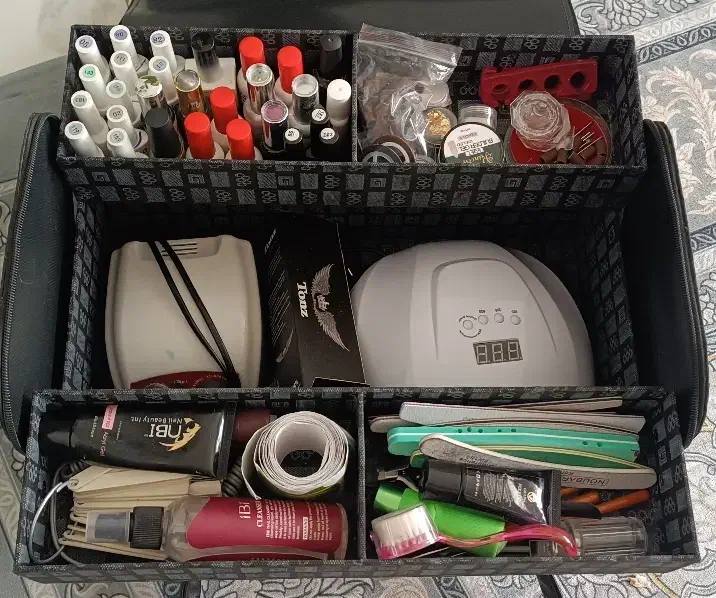 لوازم ناخنکاری در حد نو|آرایشی، بهداشتی، درمانی|گرگان, |دیوار