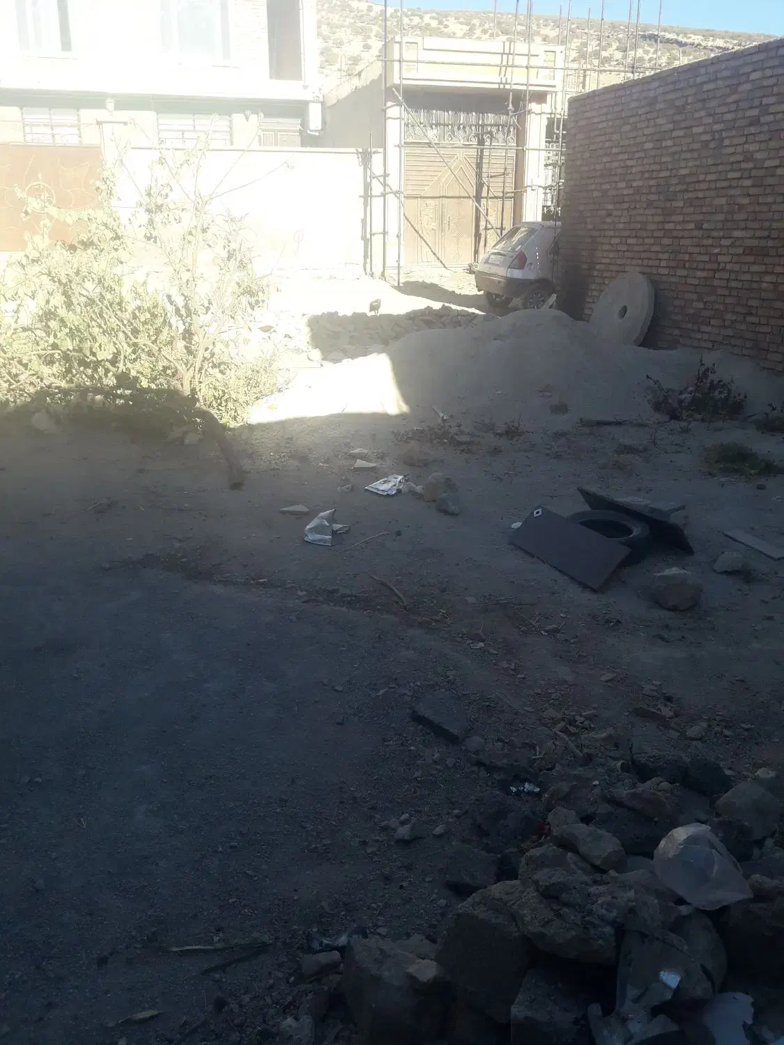 فروش زمین ۱۲۲ متری بالاتر از مدرسه حسابی|فروش زمین و ملک کلنگی|ایوان, |دیوار