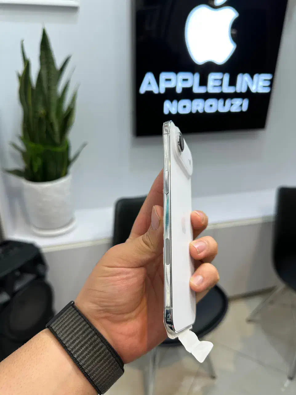 گوشی ایفون ۱۷ ایر ۲۵۶ ، ۱ بار شارژ|موبایل|قزوین, |دیوار