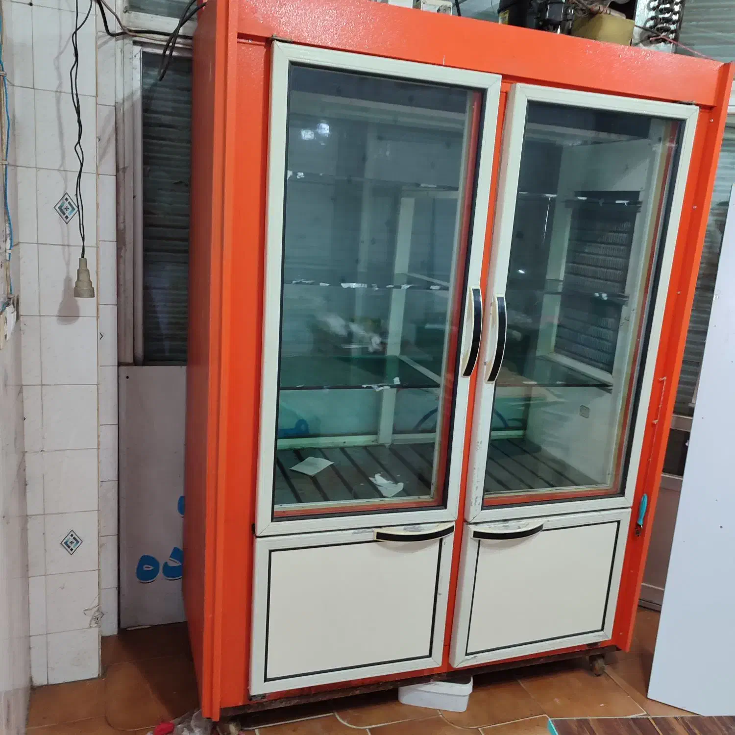 یخچال چهار درب ویترینی ایستاده|یخچال و فریزر|رشت, یخسازی|دیوار