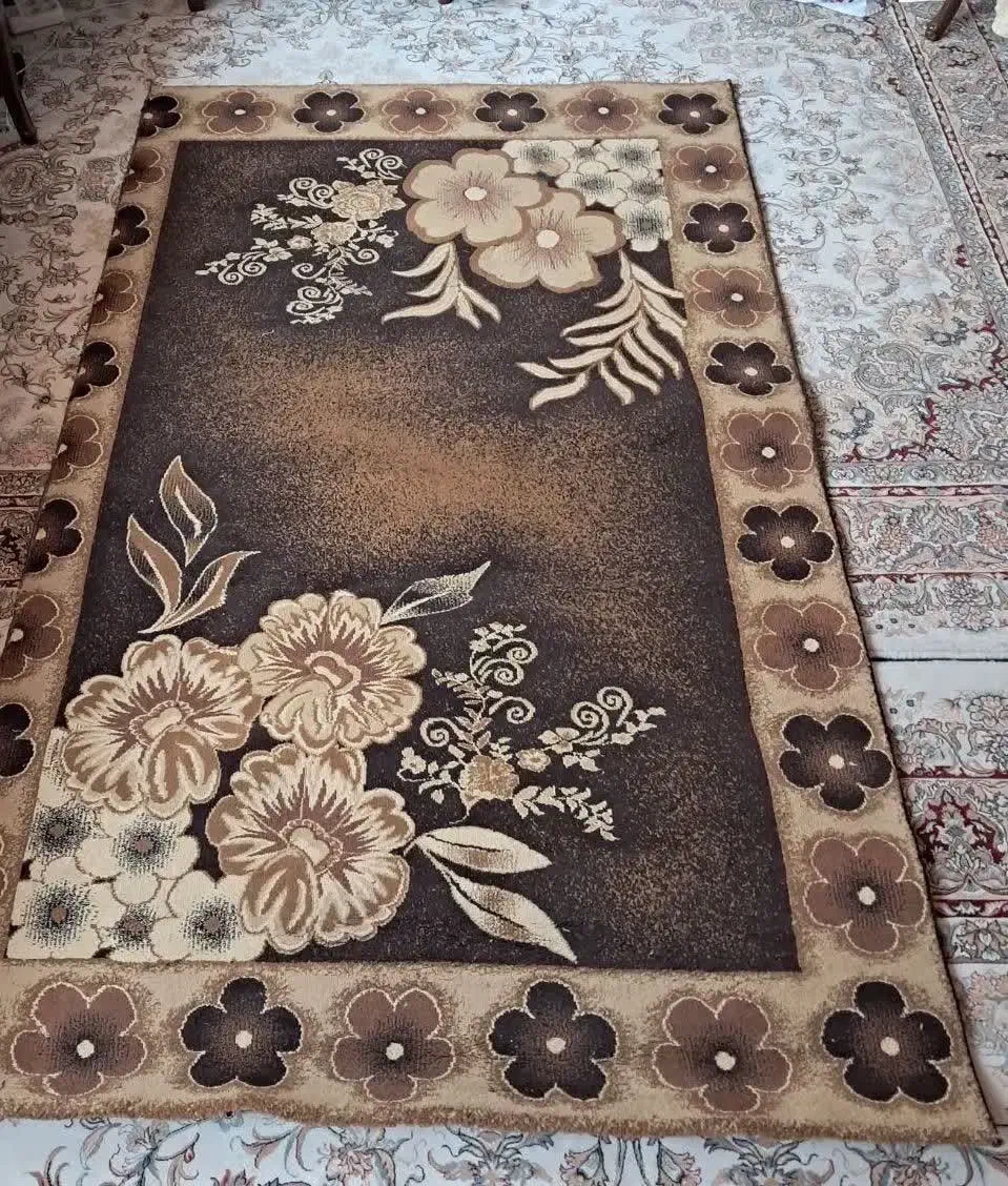 یک قطعه فرش ۱۳۵×۲۳۰|فرش|کرج, گلشهر|دیوار