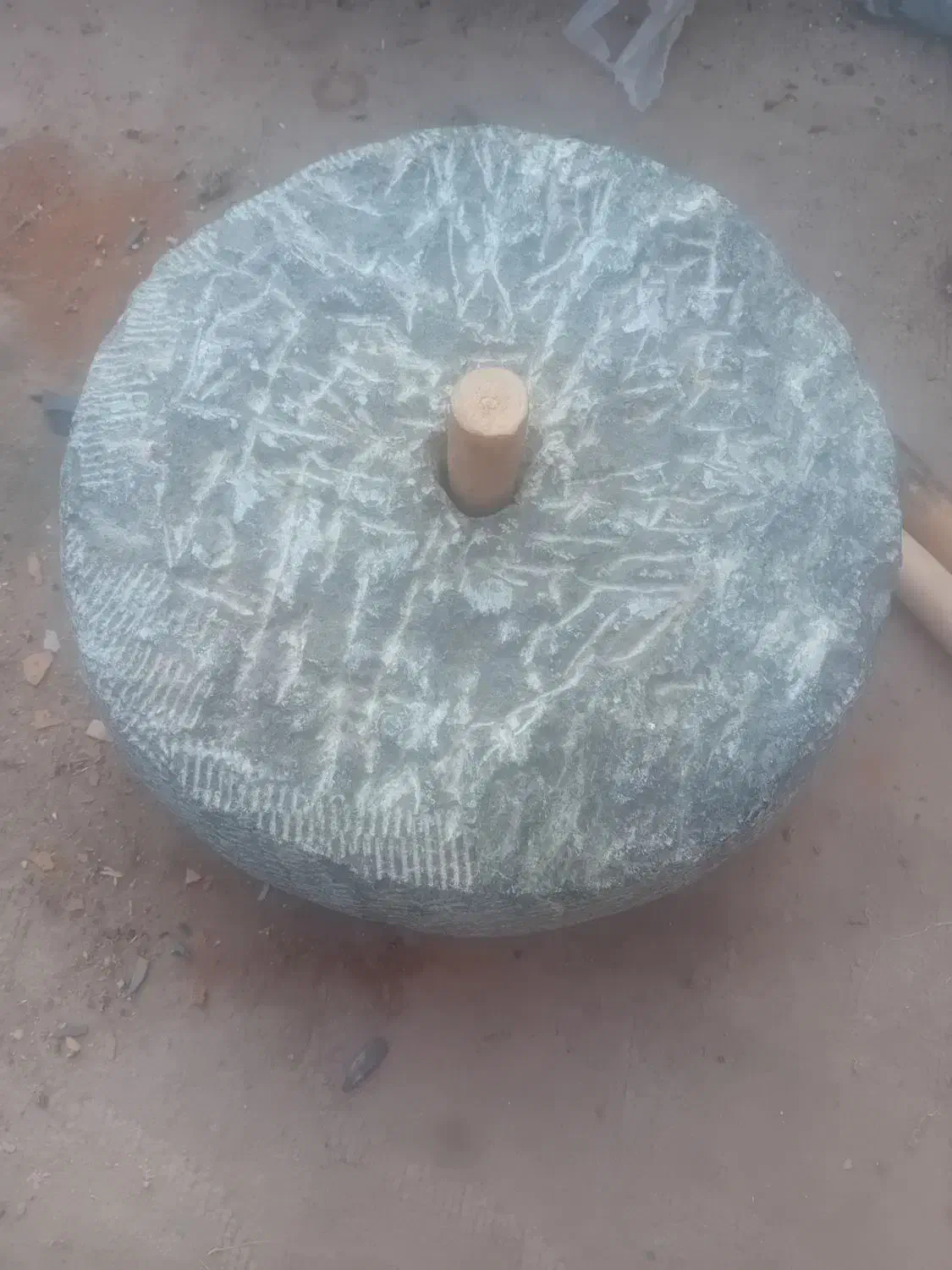 آسیاب دستی|کلکسیون اشیاء عتیقه|مشهد, هفده شهریور|دیوار