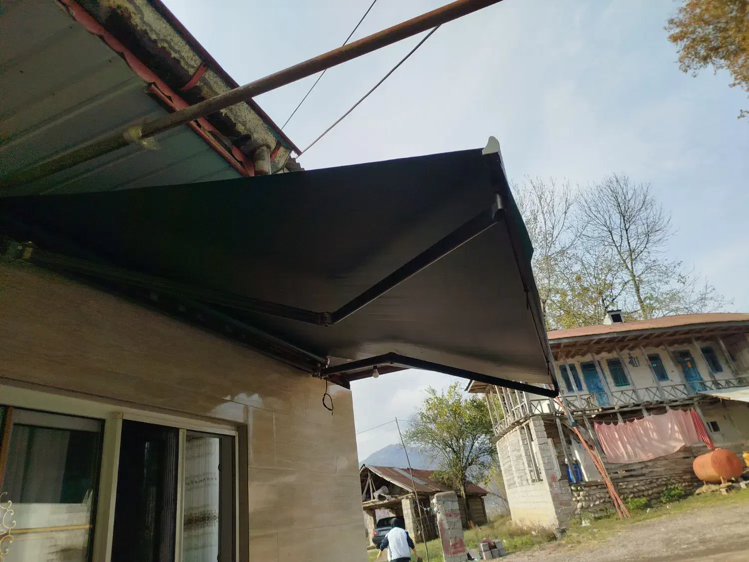 سایبان و بارانگیر|مصالح و تجهیزات ساختمان|سنگر, |دیوار