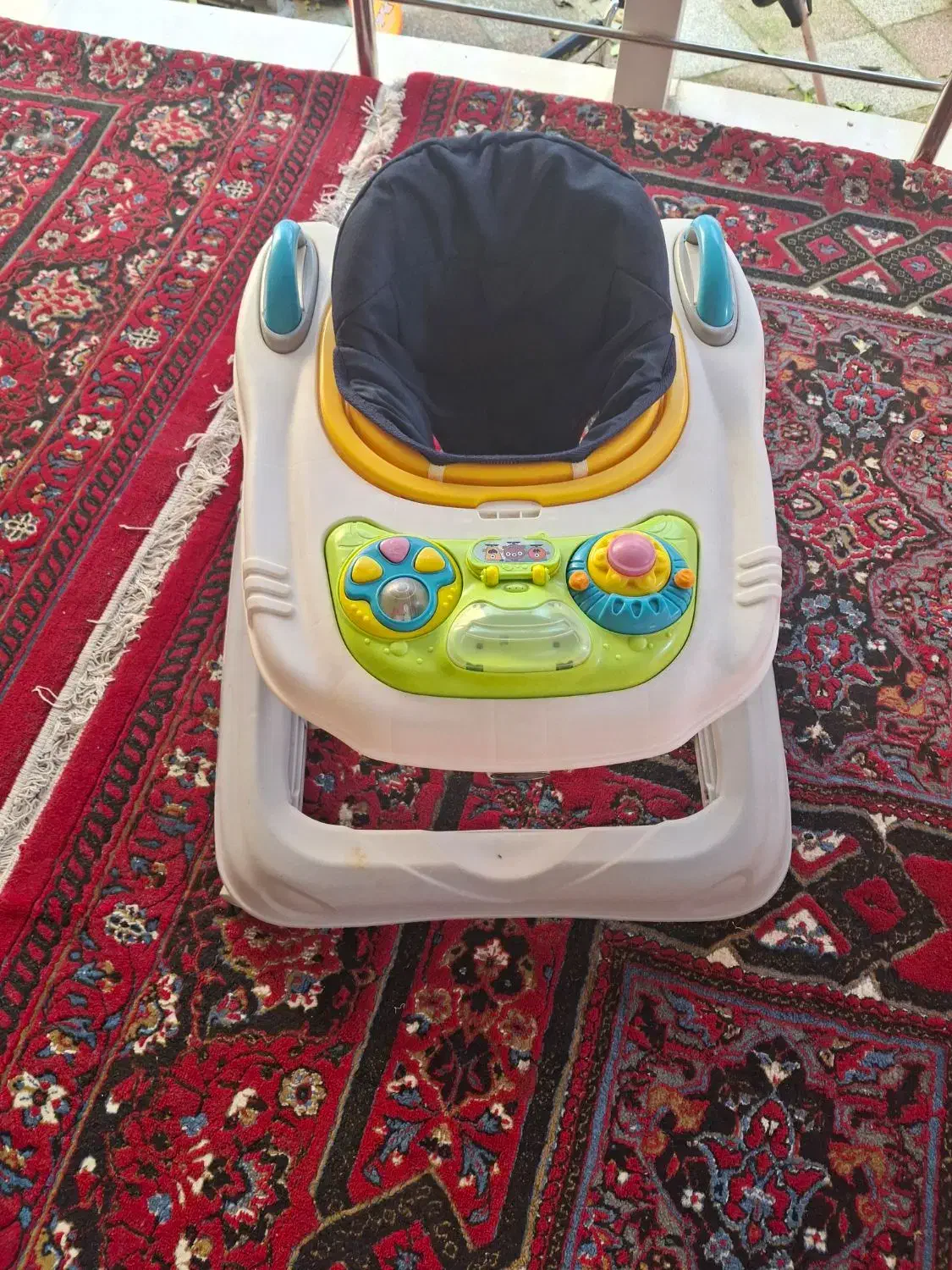 سیسمونی|اسباب و اثاث بچه|سیاهکل, |دیوار